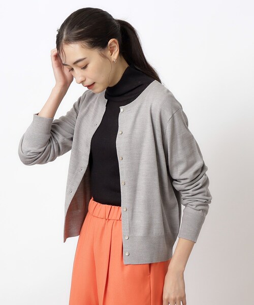 OPAQUE.CLIP（オペークドットクリップ）の「◆クルーネックニットカーディガン ≪Filivivi/フィルビビ≫【洗濯機洗い可】（カーディガン/ボレロ・レディース・グレー/ブラック/ブラウン系その他・36/38/40/42）」の18枚目の写真
