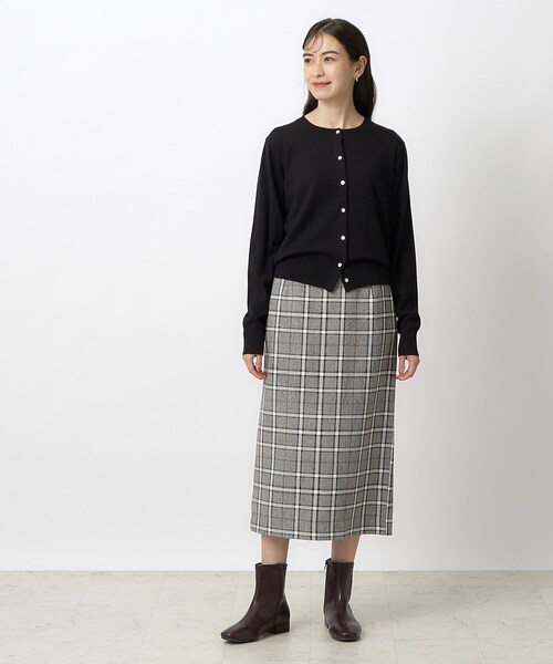 OPAQUE.CLIP（オペークドットクリップ）の「◆クルーネックニットカーディガン ≪Filivivi/フィルビビ≫【洗濯機洗い可】（カーディガン/ボレロ・レディース・グレー/ブラック/ブラウン系その他・36/38/40/42）」の19枚目の写真