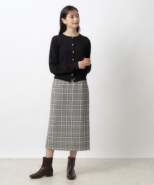 OPAQUE.CLIP（オペークドットクリップ）の「◆クルーネックニットカーディガン ≪Filivivi/フィルビビ≫【洗濯機洗い可】（カーディガン/ボレロ・レディース・グレー/ブラック/ブラウン系その他・36/38/40/42）」の20枚目の写真