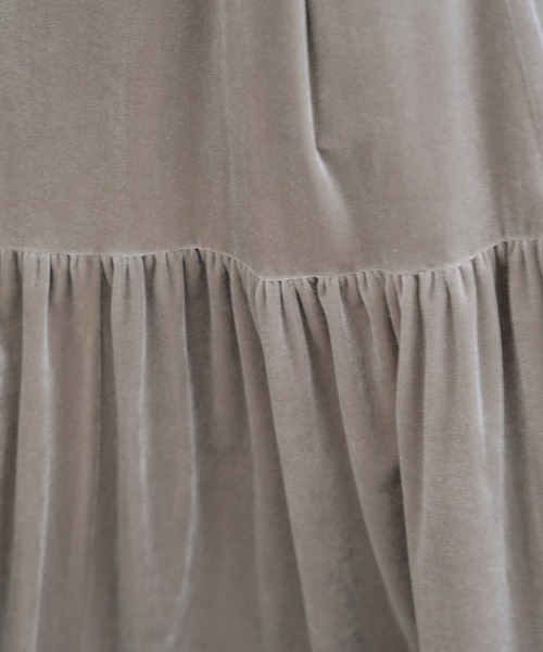 Kastane（カスタネ）の「ベロアギャザーワンピース（ワンピース・レディース・ブラック/シルバー/ベージュ・FREE）」の19枚目の写真