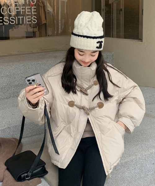 Ritzy（リッツィー）の「トグルボタンデザイン スタンドカラー エコ