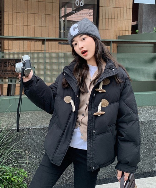 Ritzy（リッツィー）の「トグルボタンデザイン スタンドカラー エコ