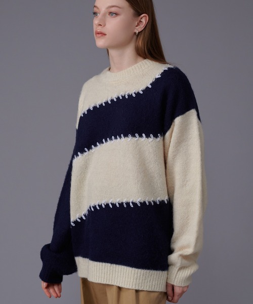 ONCILY(オンシェリー)の「HEART STITCH BICOLOR KNIT / ハートステッチバイカラーニット(ニット/セーター・メンズ・ネイビー/チャコールグレー・LARGE/MEDIUM)」の7枚目の写真