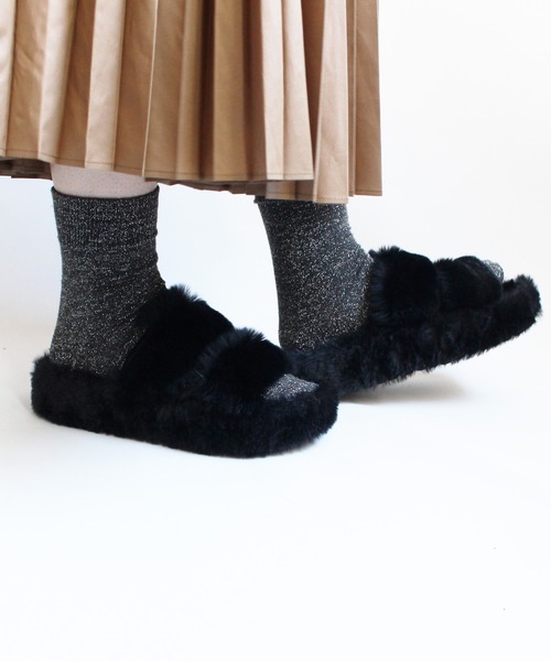 ground green store（グラウンドグリーンストア）の「ground green store  / 厚底リアルファーサンダル（サンダル・レディース・ブラック/グレー・36/37/38/39）」の11枚目の写真