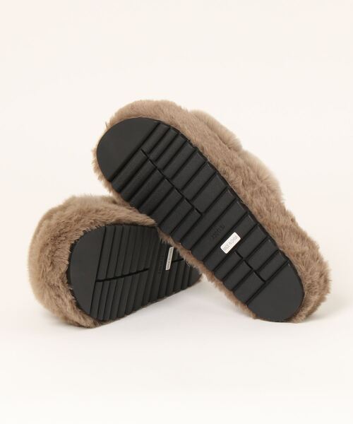 ground green store（グラウンドグリーンストア）の「ground green store  / 厚底リアルファーサンダル（サンダル・レディース・ブラック/グレー・36/37/38/39）」の17枚目の写真