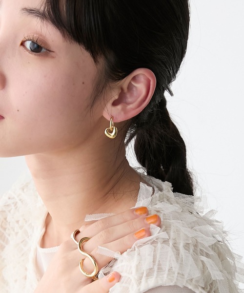 forksy.(フォルクシー)の「【forksy.】2WAYハートフープピアス(ピアス(両耳用)・レディース・シルバー/ゴールド・FREE)」の8枚目の写真