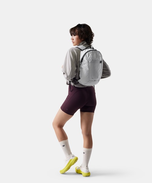 Matador(マタドール)の「Matador/マタドール ReFraction Packable Backpack/リフラクションパッカブルバックパック(バックパック/リュック・メンズ・ブラック/ブルー/ホワイト・FREE)」の17枚目の写真