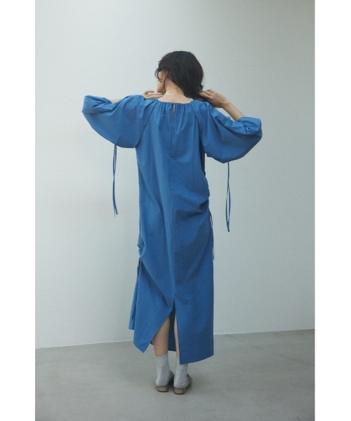 BLACK BY MOUSSY（ブラックバイマウジー）の「many gather dress(メニーギャザードレス)（ワンピース・レディース・ブラック/ブルー・FREE）」の19枚目の写真