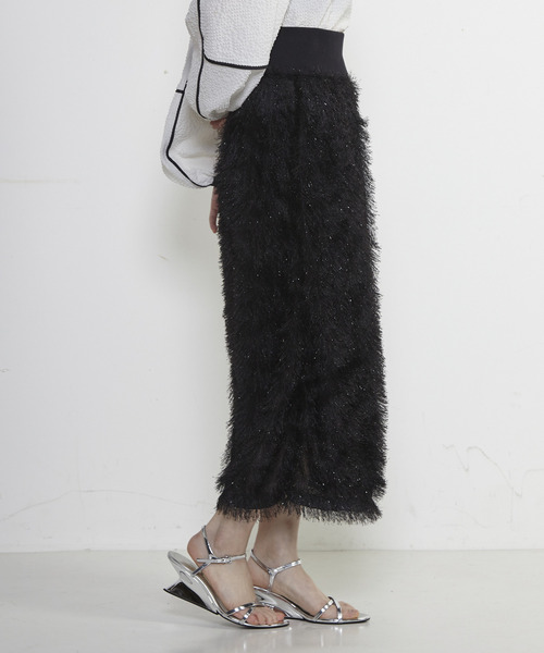SOFFITTO(ソフィット)の「フリンジラメタイトスカート(スカート・レディース・ブラック/ブルー/オフホワイト・S/M)」の9枚目の写真