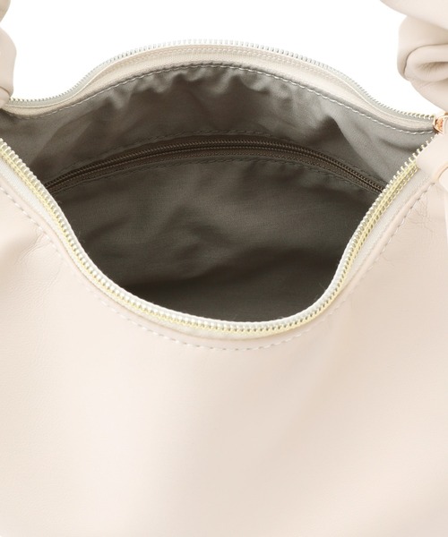 ROPE' PICNIC(ロペピクニック)の「【WEB限定カラー:ブラウン】シャーリングワンショルダーラウンドバッグ(ハンドバッグ・レディース・ブラウン/シルバー/ブラック/キナリ・FREE)」の19枚目の写真