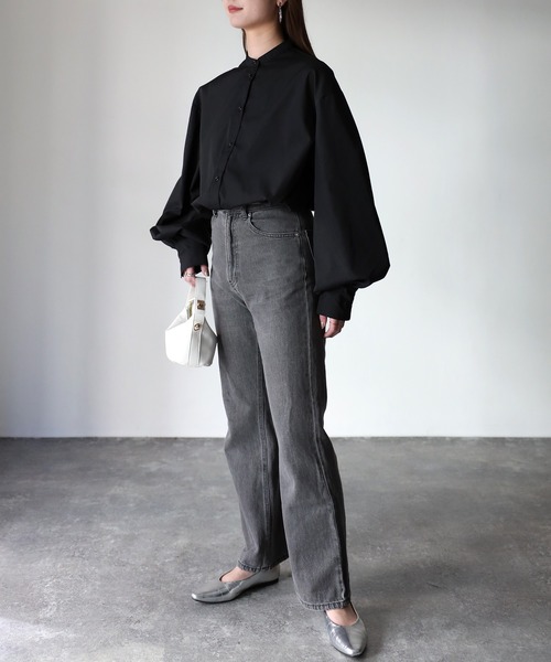 Riberry（リベリー）の「バルーン袖スタンドカラーブラウス（シャツ/ブラウス・レディース・オフホワイト/ブラック/グレイッシュベージュ・MEDIUM）」の15枚目の写真