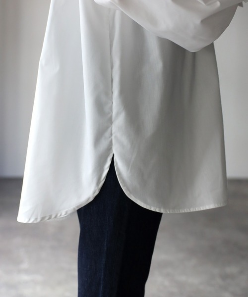 Riberry（リベリー）の「バルーン袖スタンドカラーブラウス（シャツ/ブラウス・レディース・オフホワイト/ブラック/グレイッシュベージュ・MEDIUM）」の11枚目の写真