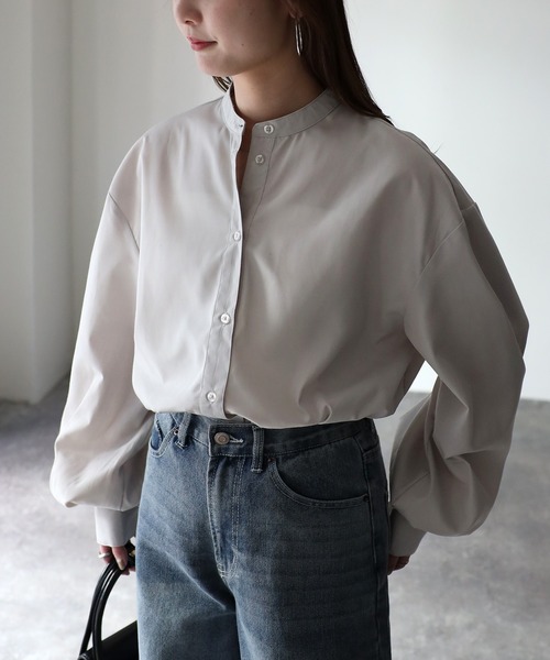 Riberry（リベリー）の「バルーン袖スタンドカラーブラウス（シャツ/ブラウス・レディース・オフホワイト/ブラック/グレイッシュベージュ・MEDIUM）」の16枚目の写真