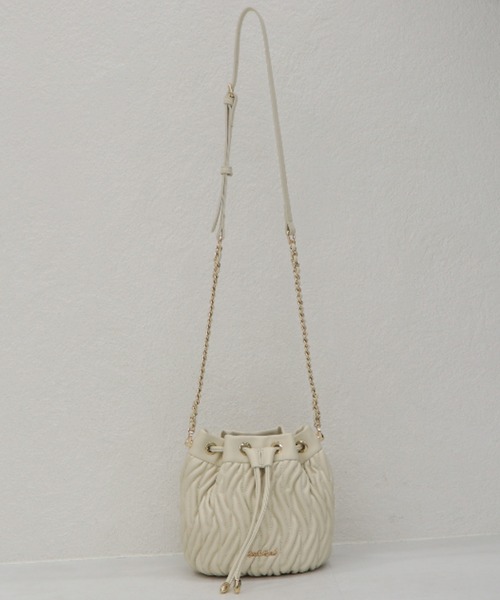 MISCH MASCH(ミッシュマッシュ)の「キルティング巾着バッグ/MM358004(ショルダーバッグ・レディース・アイボリー/ブラック/ピンク/イエロー・フリ-)」の19枚目の写真