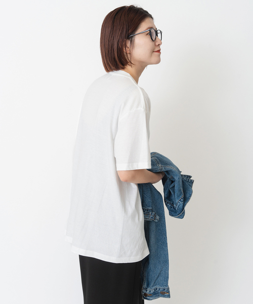 Spick & Span（スピックアンドスパン）の「箔ロゴプリントTシャツ（Tシャツ/カットソー・レディース・ゴールド/シルバー・FREE）」の20枚目の写真