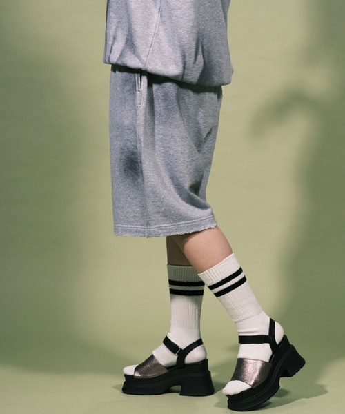 RePRODUCTION LABEL（リプロダクションレーベル）の「【ユニセックス】【RePRODUCTION LABEL / リプロダクションレーベル】ヴィンテージライク スウェットショーツ（スウェットパンツ・レディース・グレー/ブラック・FREE）」の4枚目の写真