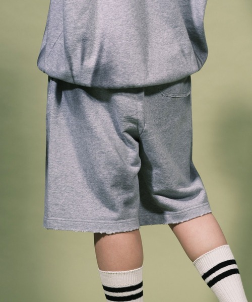 RePRODUCTION LABEL（リプロダクションレーベル）の「【ユニセックス】【RePRODUCTION LABEL / リプロダクションレーベル】ヴィンテージライク スウェットショーツ（スウェットパンツ・レディース・グレー/ブラック・FREE）」の3枚目の写真
