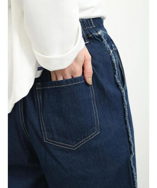 Samansa Mos2 blue（サマンサモスモスブルー）の「◎サイドフリンジデニムパンツ（デニムパンツ・レディース・ブルー/チャコールグレー/ネイビー・F）」の9枚目の写真