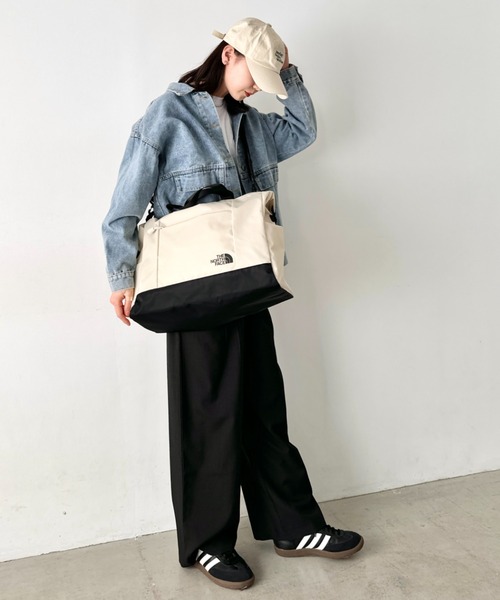 THE NORTH FACE(ザノースフェイス)の「THE NORTH FACE(ザ・ノースフェイス)/軽量 ボストンバッグ トラベルバッグ ダッフルバッグ ビッグサイズ 大きいサイズ 大容量/LIGHT DUFFLE BAG(ボストンバッグ・メンズ・クリーム/ブラック・FREE)」の21枚目の写真