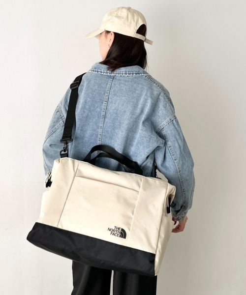 THE NORTH FACE(ザノースフェイス)の「THE NORTH FACE(ザ・ノースフェイス)/軽量 ボストンバッグ トラベルバッグ ダッフルバッグ ビッグサイズ 大きいサイズ 大容量/LIGHT DUFFLE BAG(ボストンバッグ・メンズ・クリーム/ブラック・FREE)」の17枚目の写真