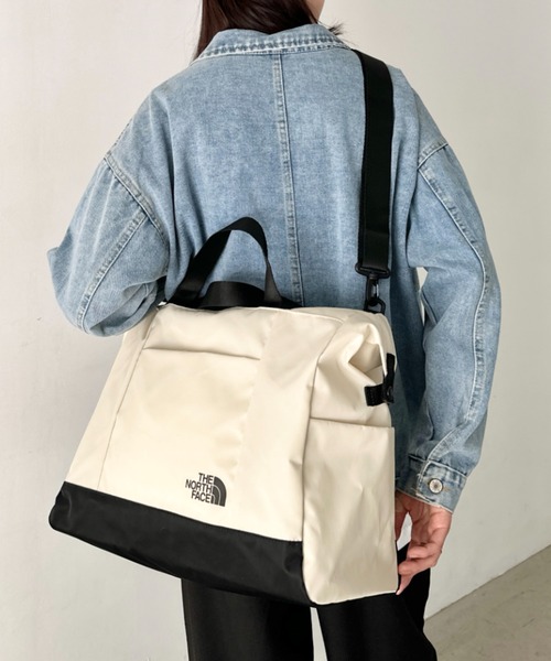 THE NORTH FACE(ザノースフェイス)の「THE NORTH FACE(ザ・ノースフェイス)/軽量 ボストンバッグ トラベルバッグ ダッフルバッグ ビッグサイズ 大きいサイズ 大容量/LIGHT DUFFLE BAG(ボストンバッグ・メンズ・クリーム/ブラック・FREE)」の19枚目の写真