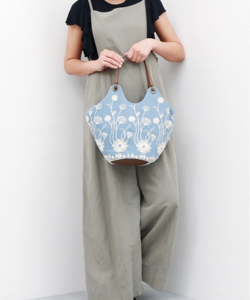 cache cache(カシュ カシュ)の「カシュカシュ cachecache / バケツ刺繍トートバッグ(トートバッグ・レディース・ネイビー/キャメル/ブラック/ライトブルー・FREE)」の18枚目の写真