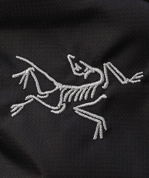 ARC'TERYX（アークテリクス）の「ARC' TERYX/アークテリクス Heliad 15L Backpack/ヘリアッド バックパック（バックパック/リュック・メンズ・ブラック・ﾌﾘ-）」の6枚目の写真