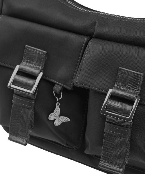 FANCY CLUB（ファンシークラブ）の「A'GEM/9 × .kom 『 FANCY CLUB/ファンシークラブ』 CALM INTENSE SHOULDER BAG/インテンスショルダーバッグ（ショルダーバッグ・レディース・チャコールグレー/ライトグレー・FREE）」の18枚目の写真