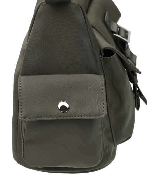 FANCY CLUB（ファンシークラブ）の「A'GEM/9 × .kom 『 FANCY CLUB/ファンシークラブ』 CALM INTENSE SHOULDER BAG/インテンスショルダーバッグ（ショルダーバッグ・レディース・チャコールグレー/ライトグレー・FREE）」の13枚目の写真