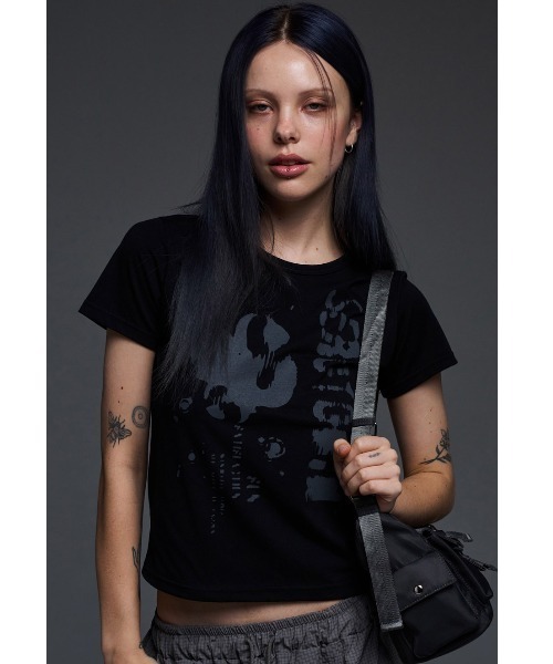 FANCY CLUB（ファンシークラブ）の「A'GEM/9 × .kom 『 FANCY CLUB/ファンシークラブ』 CALM INTENSE SHOULDER BAG/インテンスショルダーバッグ（ショルダーバッグ・レディース・チャコールグレー/ライトグレー・FREE）」の5枚目の写真