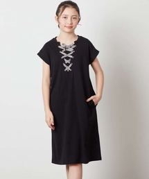 a.v.v（アーヴェヴェ）の「[100-130]レースアップカットワンピース（ワンピース）」