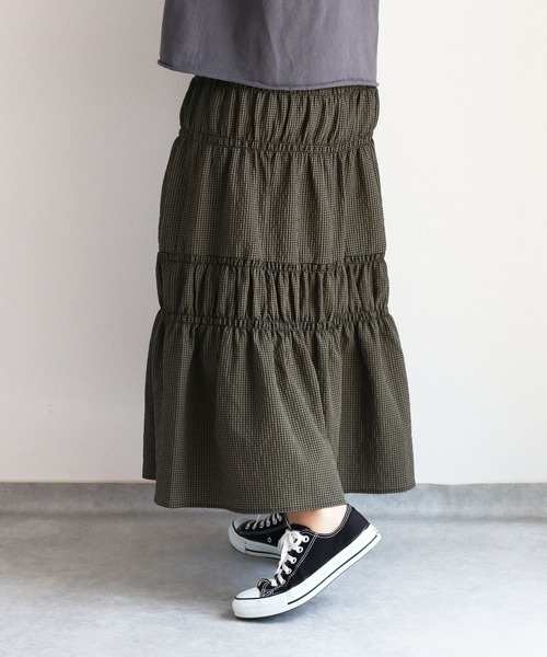 cepo(セポ)の「リサイクルポリサッカー シャーリングスカート<セットアップ可能>(スカート・レディース・ブラック/ブラック×ホワイト/オリーブ・M)」の12枚目の写真