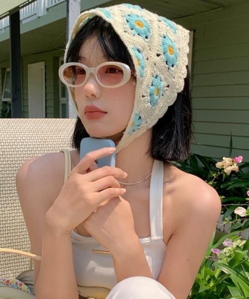 花柄ツイストデザインヘアバンド LA MAJORINA チチカカ（titicaca）/バンダナ柄ヘアバンドの通販はau PAY