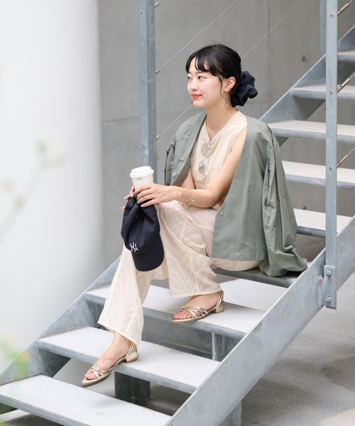 ketty cherie(ケティシェリー)の「メタリックミュールサンダル(サンダル・レディース・ゴールド系その他/ブラック/グレー・M/L/S/LL)」の12枚目の写真