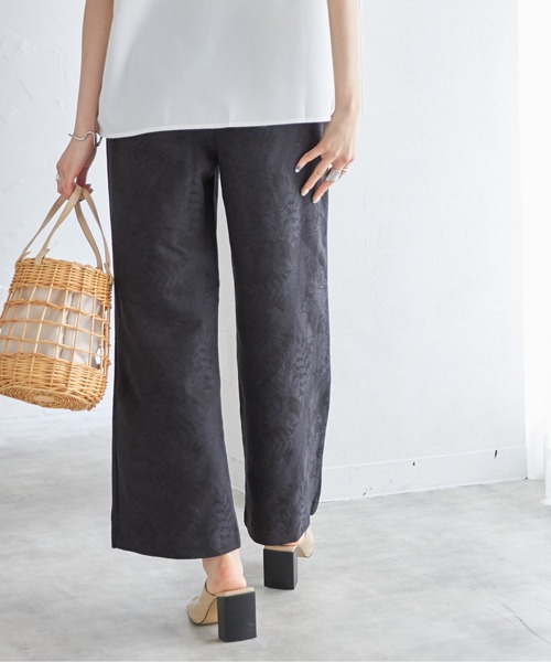 each（イーチ）の「【日本製】ボタニカル柄コットンワイドパンツ（その他パンツ・レディース・ブラック/ネイビー/グリーン・FREE）」の20枚目の写真