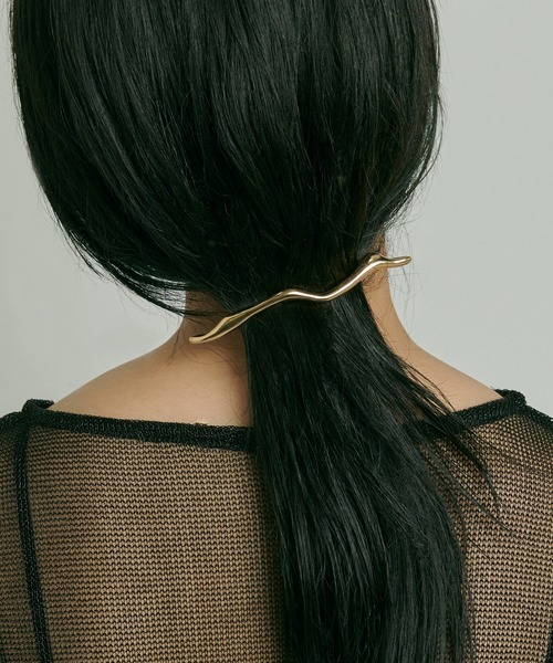 ⓪VERSACE　極美品　ヴェルサーチ　バレッタ　ヘアピン　ゴールド レディース デザイナー ヘアアクセサリー | ヴェルサーチェ 日本