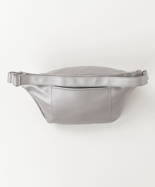 SPRUCE（スプルース）の「EM:ケントPUボディバッグ（ボディバッグ/ウエストポーチ・レディース・ベージュ/ライトグレー/ブラック/シルバー・FREE）」の5枚目の写真