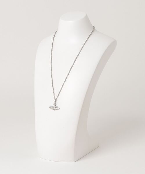 Vivienne Westwood MAN(ヴィヴィアンウエストウッドマン)の「"MAN MINI BAS RELIEF ORB" ネックレス【249814 MBRP2】(ネックレス・メンズ・シルバー/ガンメタ/ゴールド・FREE)」の7枚目の写真