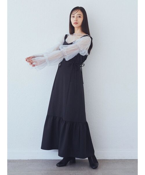earth music&ecology(アースミュージックアンドエコロジー)の「袖デザインシアープルオーバー(Tシャツ/カットソー・レディース・サックスブルー/グレイッシュベージュ/ブラック/アイボリー・FREE)」の9枚目の写真
