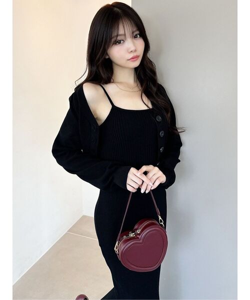 RESEXXY（リゼクシー）の「ハートコンパクトバッグ（ショルダーバッグ・レディース・ブラック/レッド・FREE）」の4枚目の写真