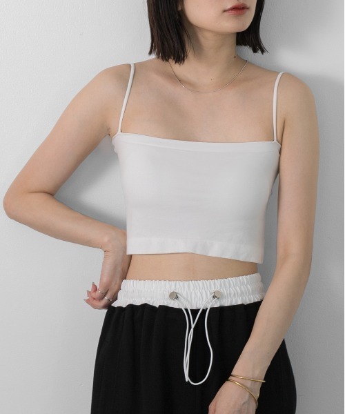 ad thie(アドティエ)の「カップ付ブラトップキャミ(キャミソール・レディース・オフホワイト/ブラック/グレー・FREE)」の8枚目の写真