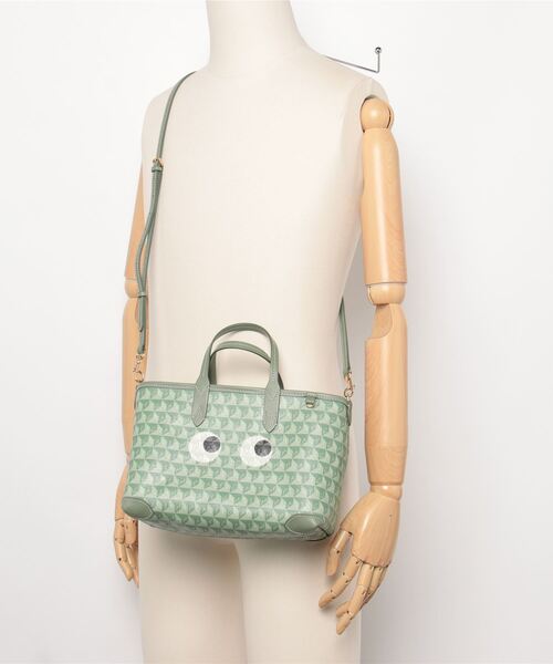 ANYA HINDMARCH（アニヤハインドマーチ）の「ANYA HINDMARCH I am a