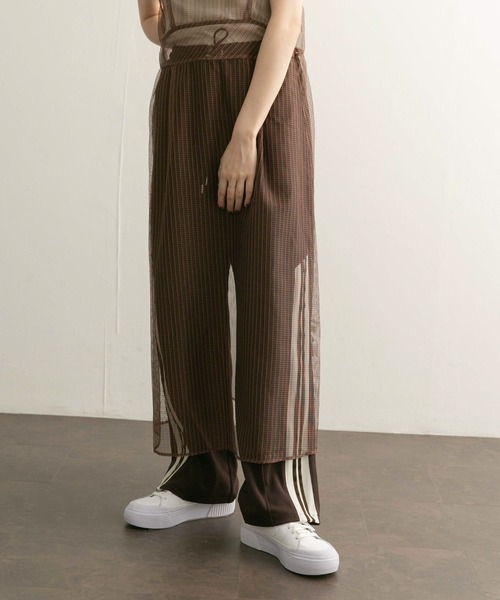 KBF（ケイビーエフ）の「サイドライントラックパンツ（その他パンツ・レディース・ブルー/ブラウン・ONE）」の6枚目の写真