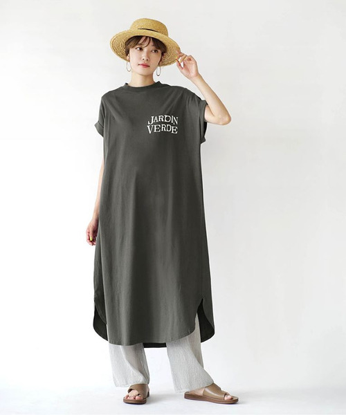 e-zakkamania stores（イーザッカマニアストアーズ）の「ロールアップスリーブ カットソー ロゴワンピース（ワンピース・レディース・グレー・フリー）」の4枚目の写真