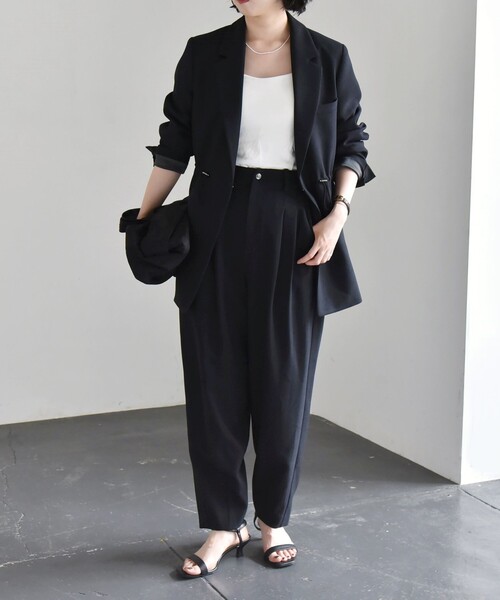 【美品】パンツセットアップ36 S セール】quaranciel:〈洗濯機可能〉タック カーブ パンツ