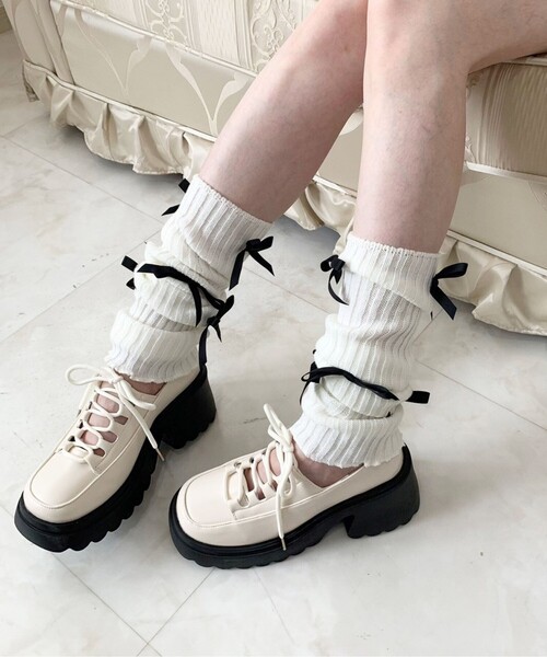 cs T&P（シーエスティーアンドピー）の「厚底 レースアップパンプス（パンプス・レディース・ブラック系1/ブラック/アイボリー・M/S/LL/L）」の10枚目の写真