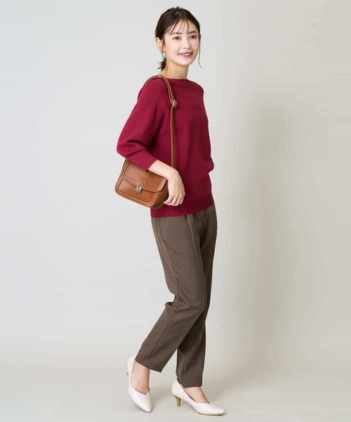 a.v.v（アーヴェヴェ）の「【洗える/イージーケア/毛玉になりにくい】美楽るスッキリ見えテーパードパンツ（その他パンツ・レディース・ベージュ/ブラック/グレー/ブラウン・40/38/36/42/34）」の8枚目の写真