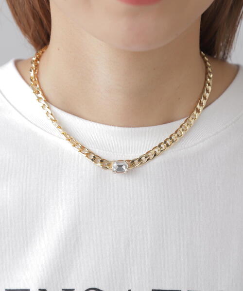 FREE'S MART（フリーズマート）の「ビジュー付きチェーンネックレス（ネックレス・レディース・シルバー/ゴールド・ﾌﾘ-）」の3枚目の写真