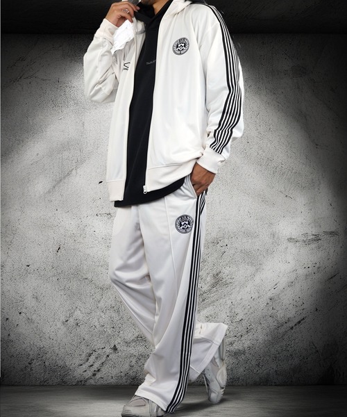 Burner(バーナー)の「【GROOVY STORE】SETUP対応 サイドライントラックパンツ(その他パンツ・メンズ・アイボリー/ブラック/チャコールグレー/グリーン・M/L/LL)」の1枚目の写真