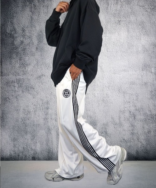 Burner(バーナー)の「【GROOVY STORE】SETUP対応 サイドライントラックパンツ(その他パンツ・メンズ・アイボリー/ブラック/チャコールグレー/グリーン・M/L/LL)」の10枚目の写真